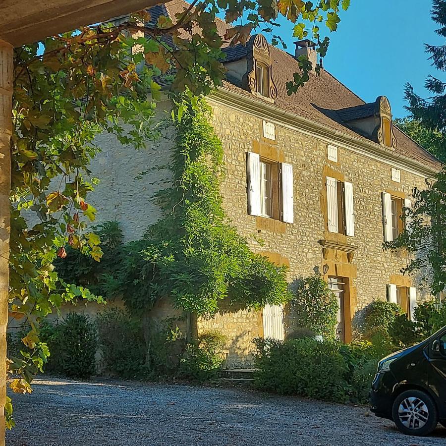 Les Trois L Bed & Breakfast Gindou ภายนอก รูปภาพ
